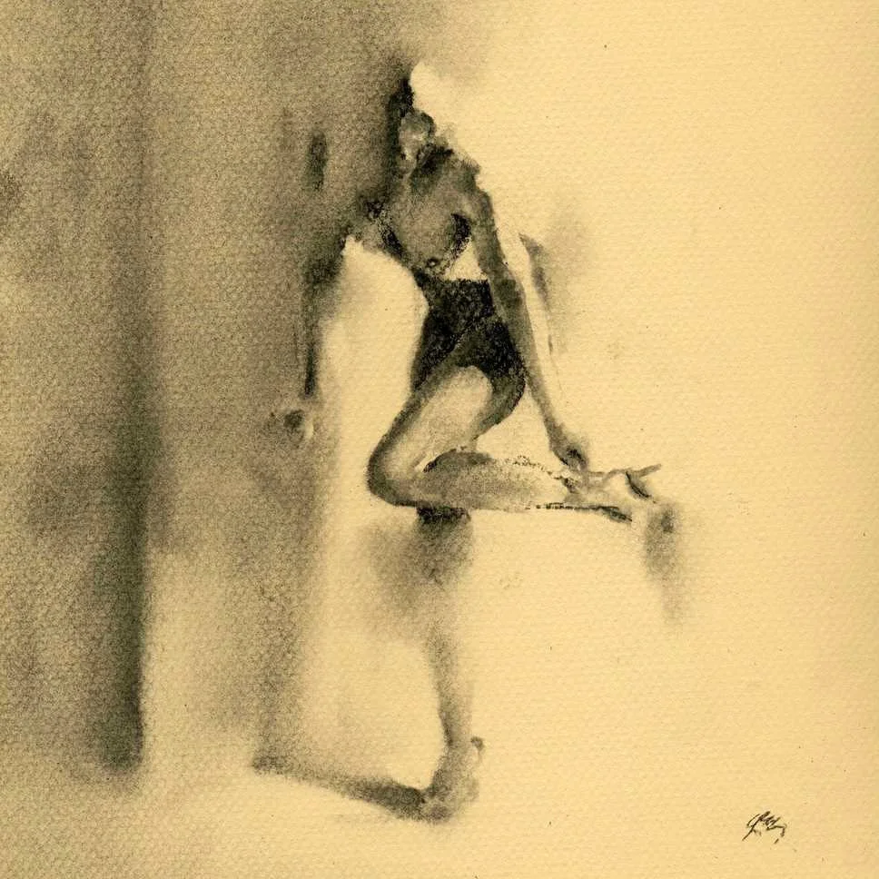 Kneeling Figure 대표 이미지