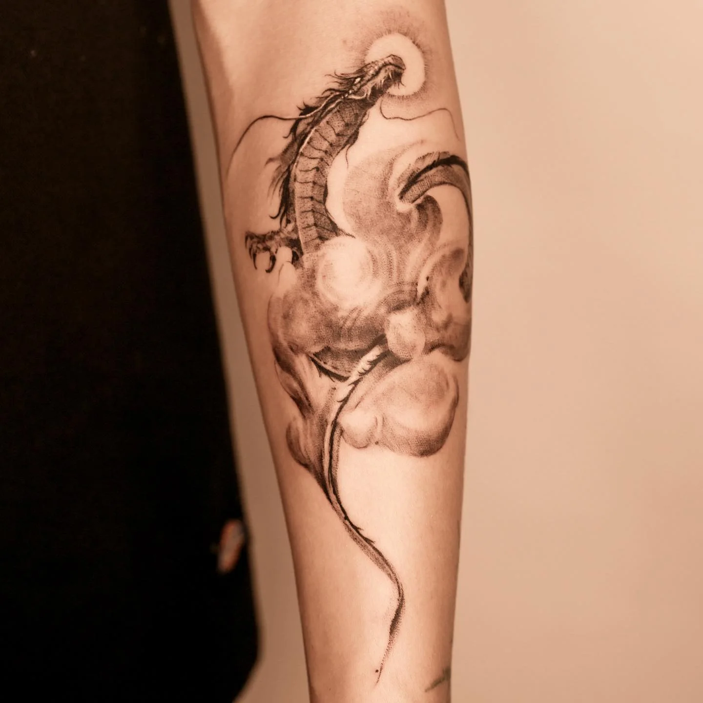 Whale Forearm 대표 이미지