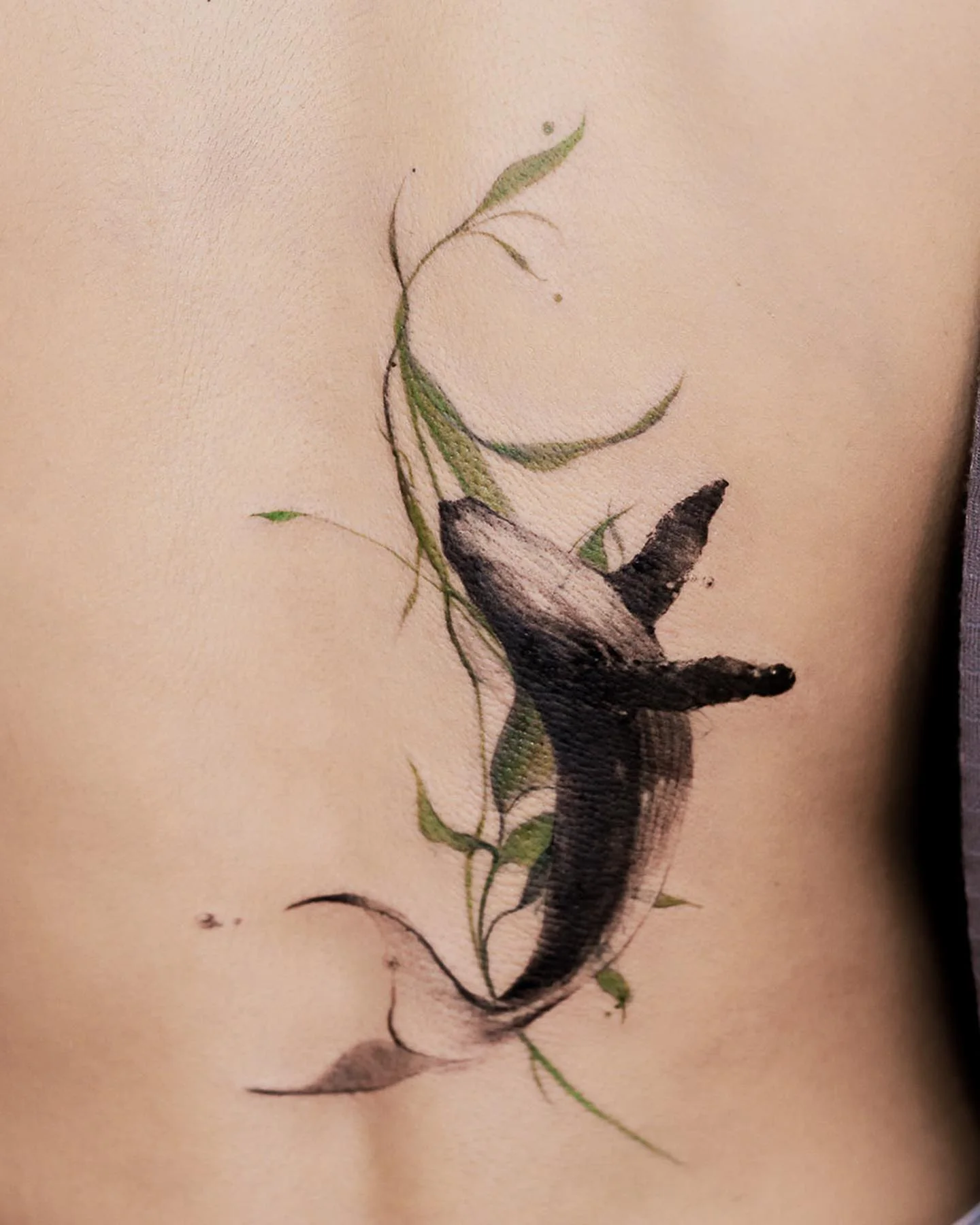 Bird and Leaves 대표 이미지